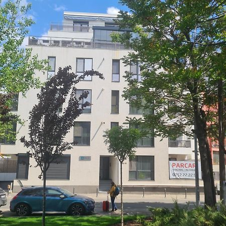 Studio 1 Camera Bucharest Exterior photo
